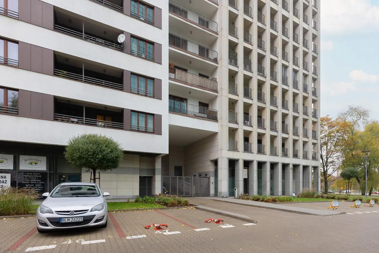 Warsaw Srodmiescie Apartment With Balcony By Noclegi Renters 0*,